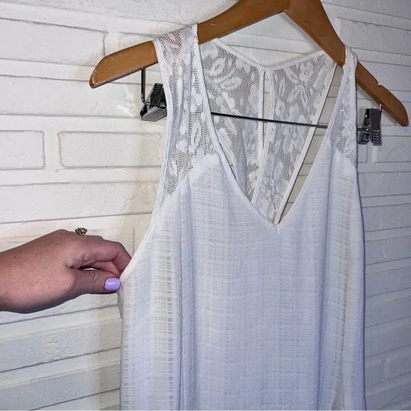 Skies are Blue Ivory Crossback Lace Floral Flowy Dress, Women’s Size Large - Picture 2 of 9